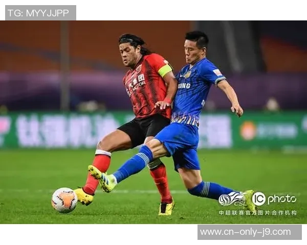 江苏苏宁迎战上海上港第17轮激战引发球迷热议与期待